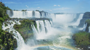 Turismo No Brasil: 10 Destinos Imperdíveis Para Viver Antes de Partir! 6 Cataratas do Iguaçu, no Paraná
